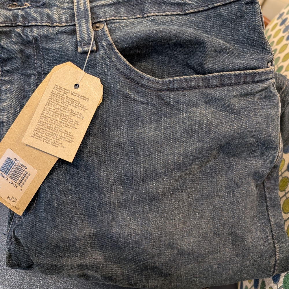 Levi's 514 Straight Fit Jeans